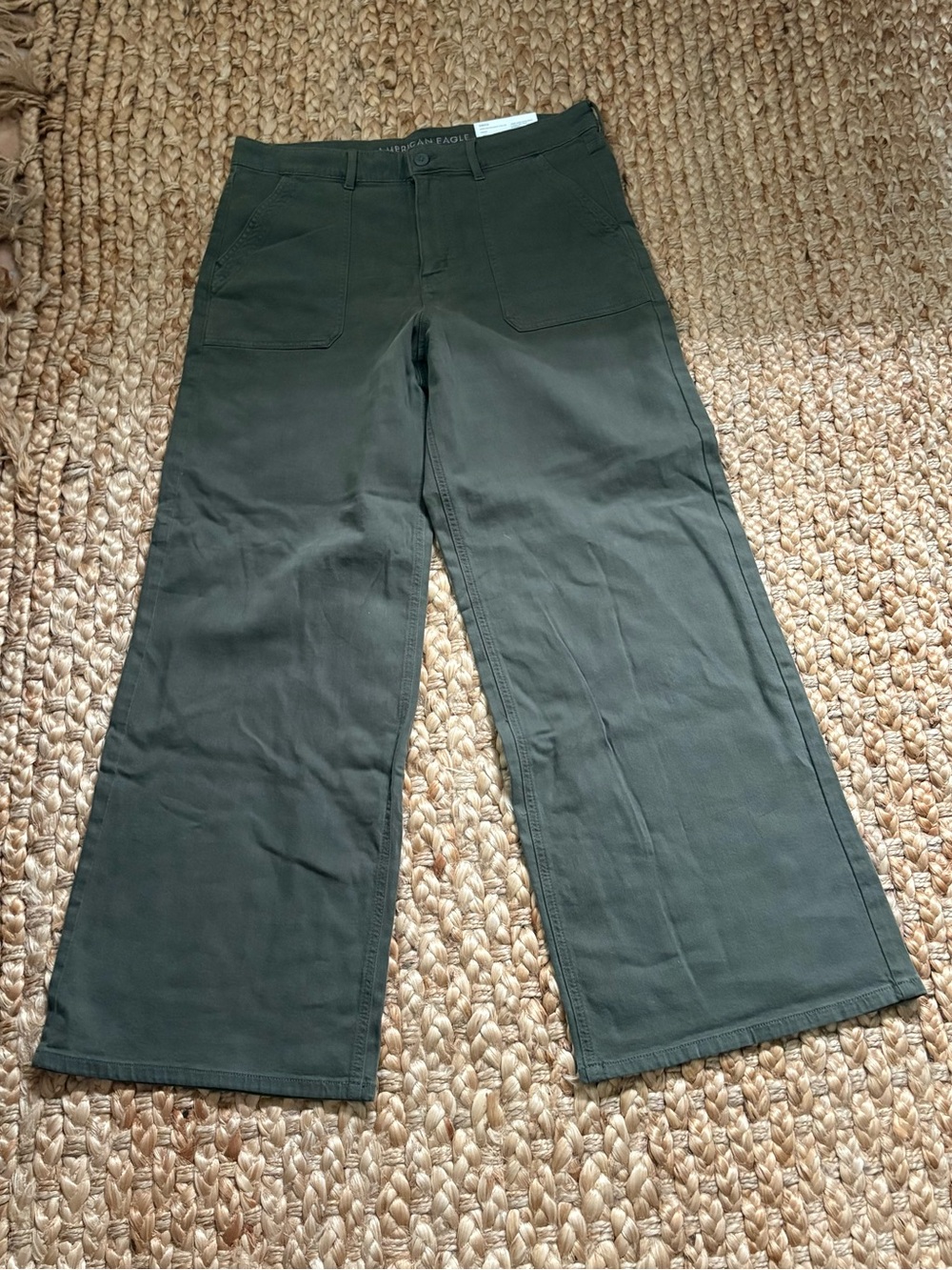 NWT American Eagle Super High Rise Baggy Wide Leg Pants